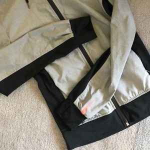 Roxy windbreaker